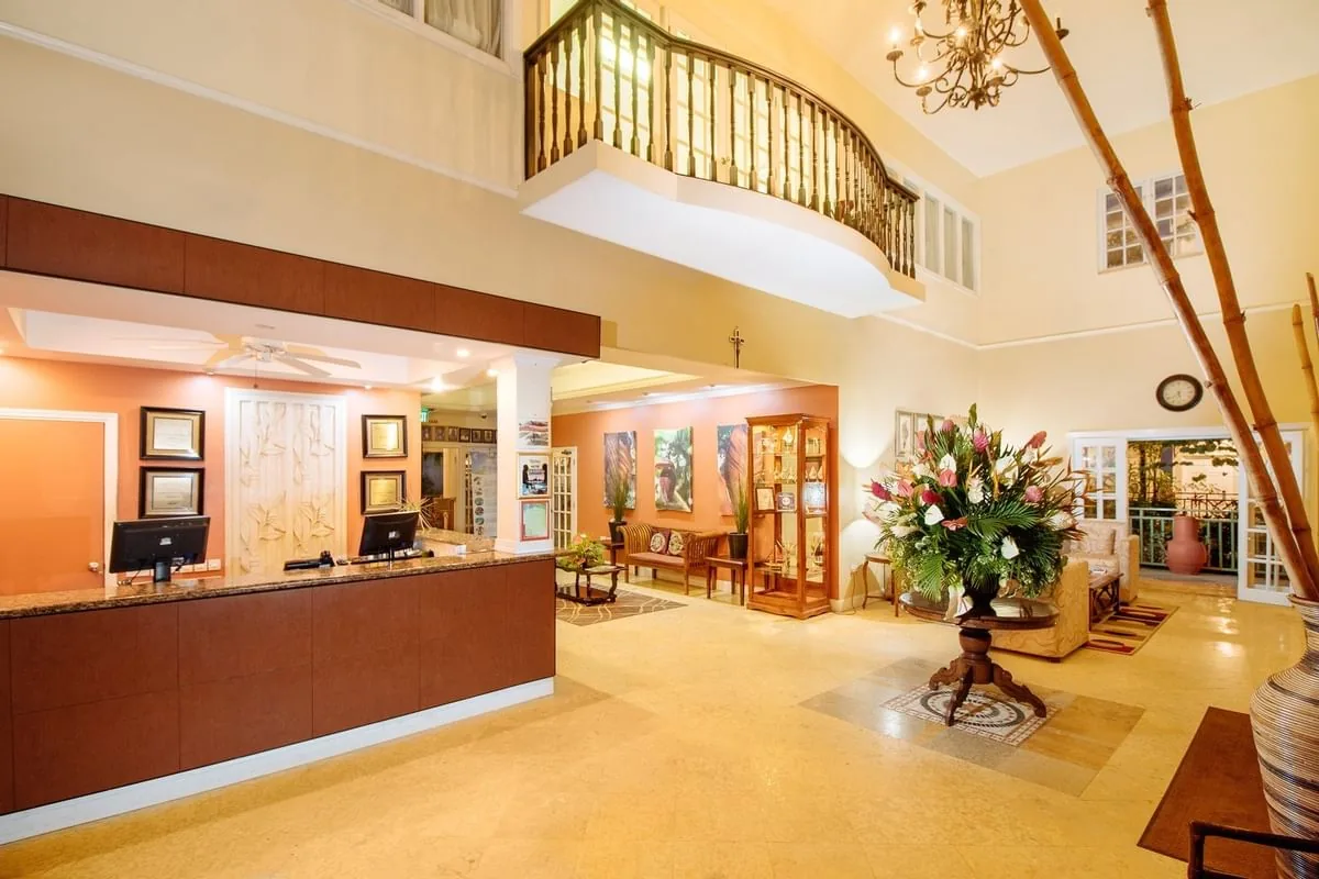 Bay Gardens Beach Resort and Spa 3